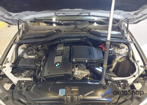 2010 BMW 535I xDrive z USA, uszkodzony, nr VIN WBAPT7C55AC237067